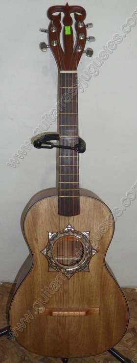 guitarra quinta o huapanguera de Paracho Vista 1