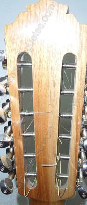Bajo sexto en madera de paloescrito y maquinaria metálica 8