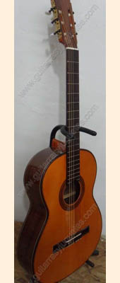 guitarra de nogal con pinabete modelo GRG de Paracho Vista 6