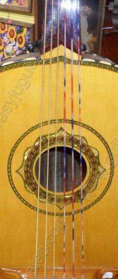 Guitarrón de paloescrito fino 2