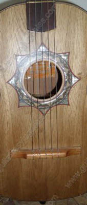 guitarra quinta o huapanguera de Paracho Vista 2