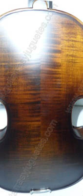 Violín de madera de arce terminado mate 4